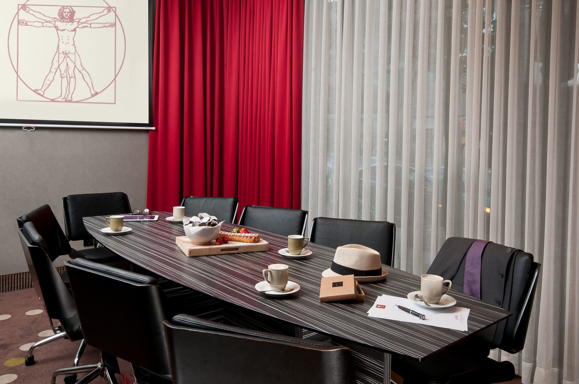 Leonardo City Tower Hotel Tel Aviv Giv'atayim Kültér fotó Meeting room